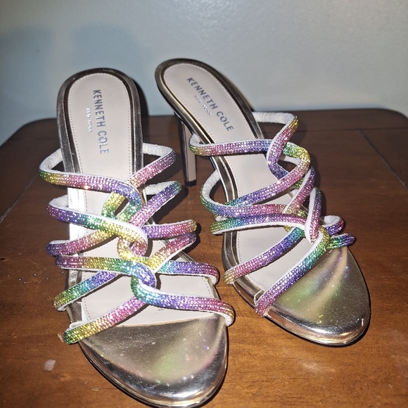 KENETH COLE New York women's  Brooke 95 twist rainbow rhinestone gold high heels - Picture 1 of 9